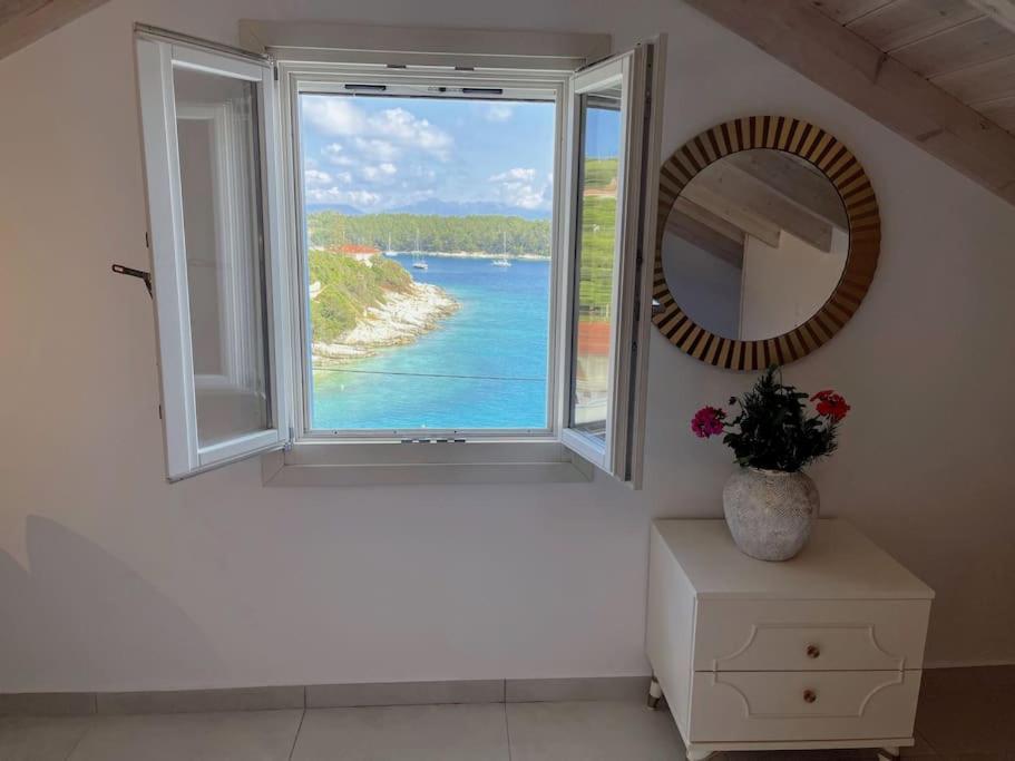 Paradise House Apart3, 5Min Walking Distance To Fiskardo Center Luaran gambar
